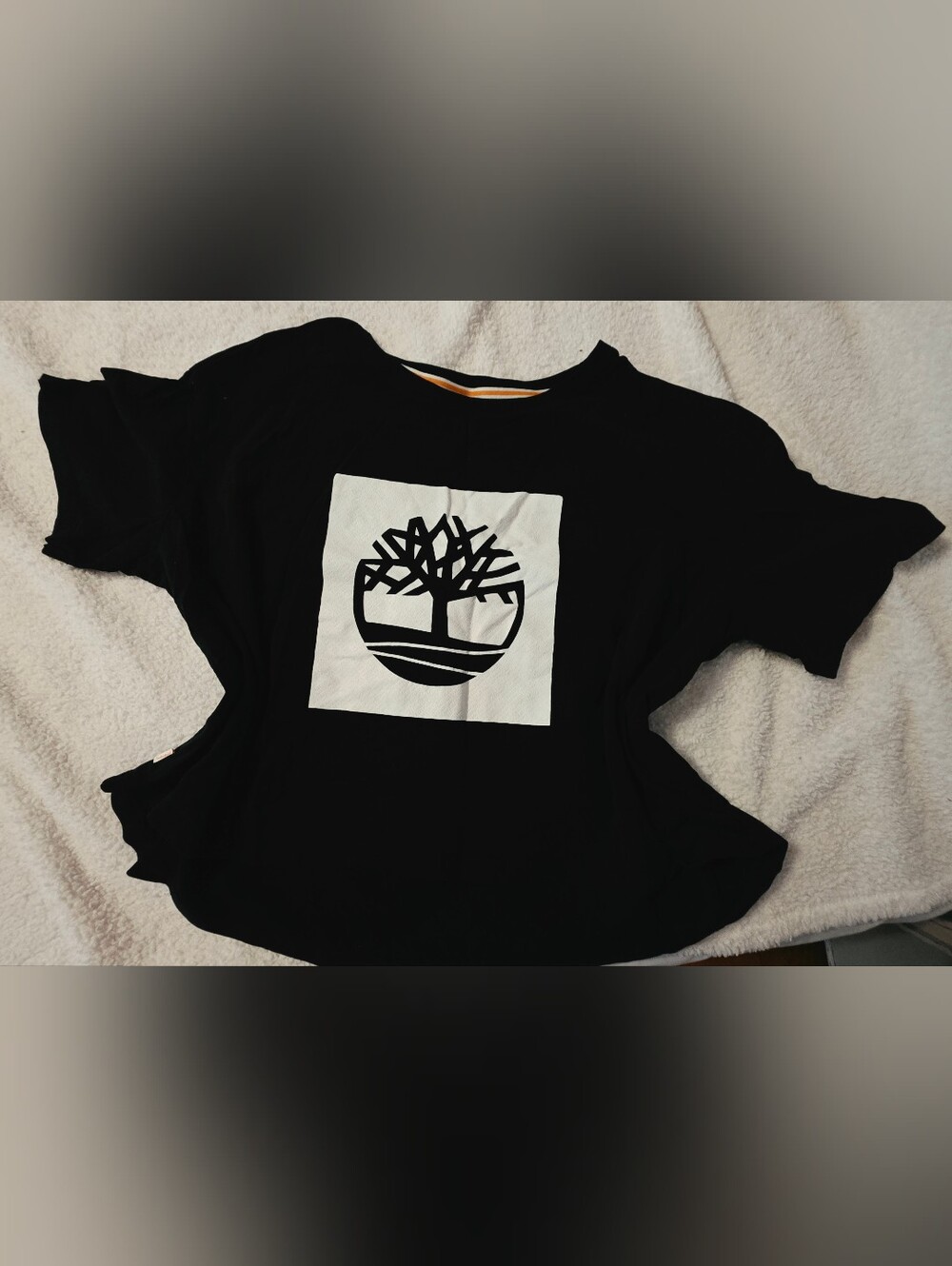 Timberland Women's Black Crop Graphic Logo Tee